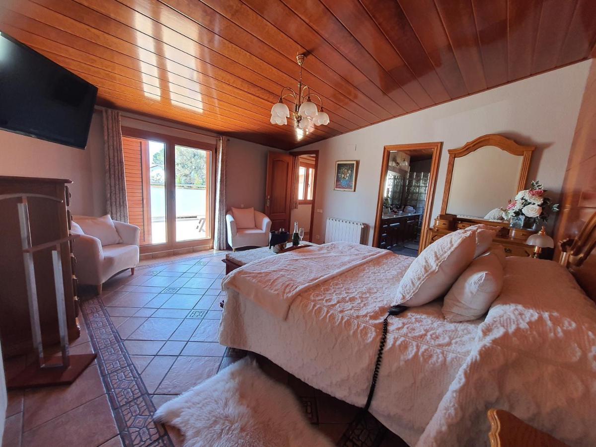 Villa Raco De Lis La Torre de Claramunt Esterno foto